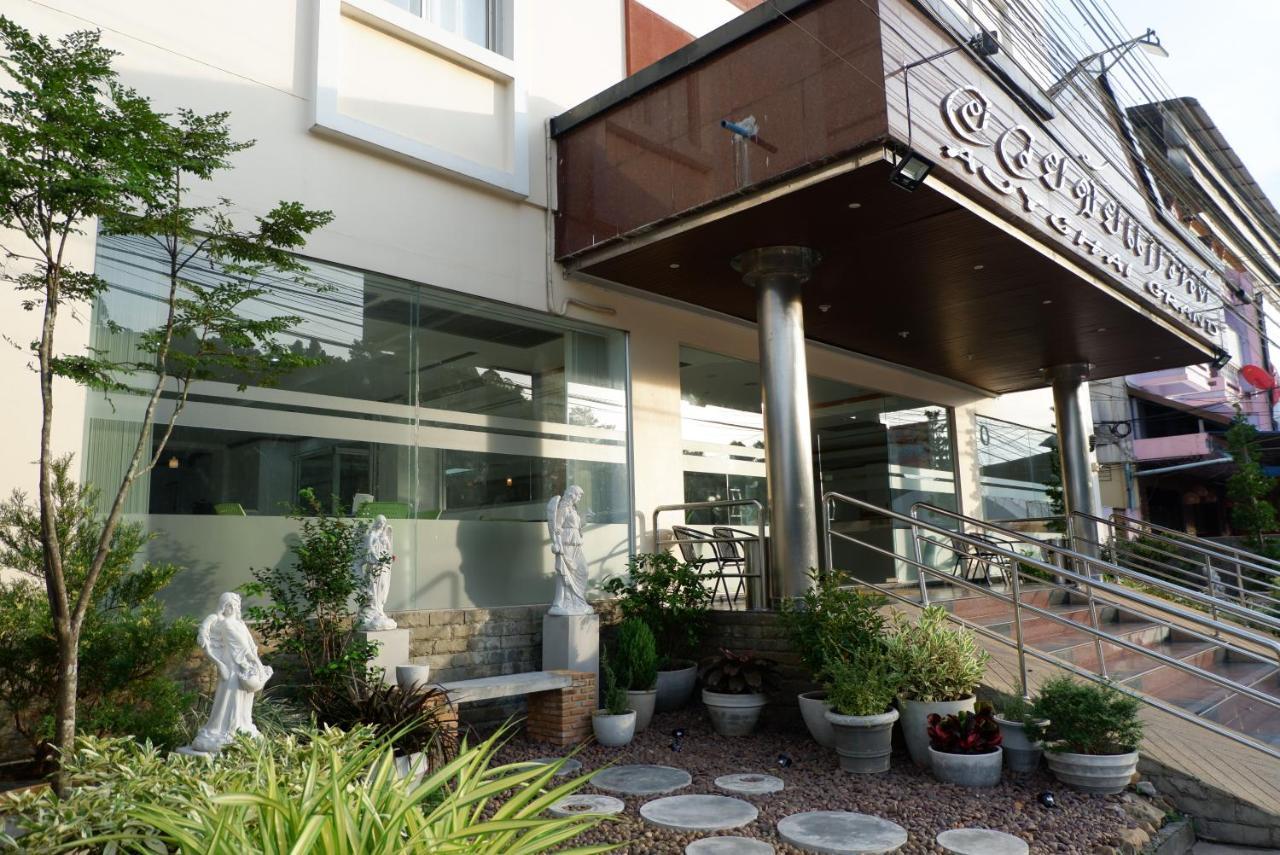 Auychai Grand Hotel Lang Suan Buitenkant foto