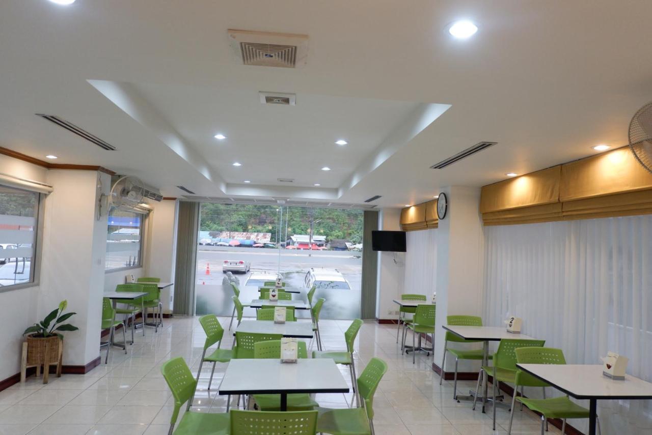 Auychai Grand Hotel Lang Suan Buitenkant foto
